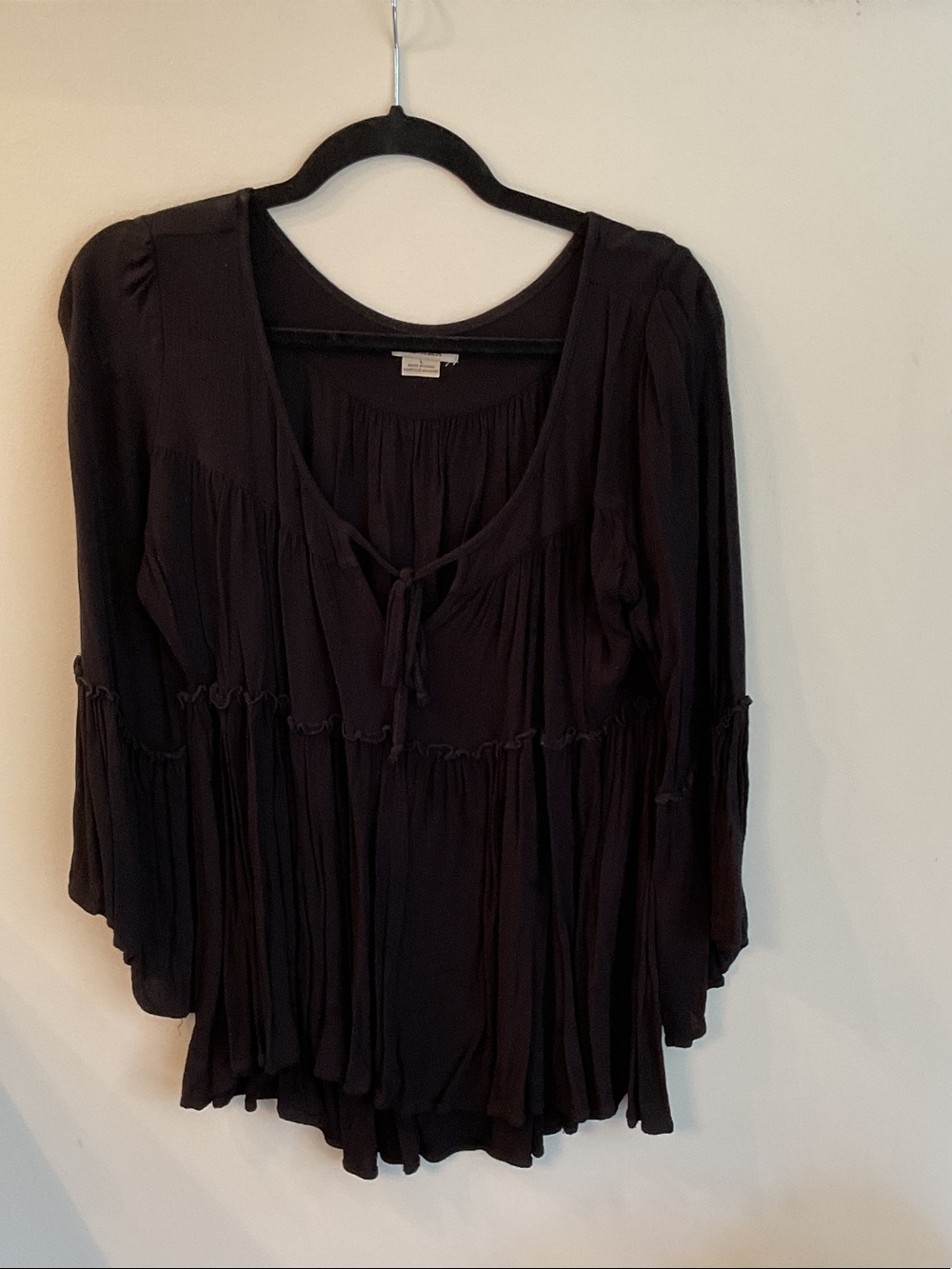 Anama Black Flowing Tie-Front Peasant Tunic